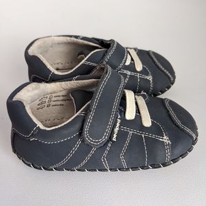 Pediped early walker shoes 18-24mo